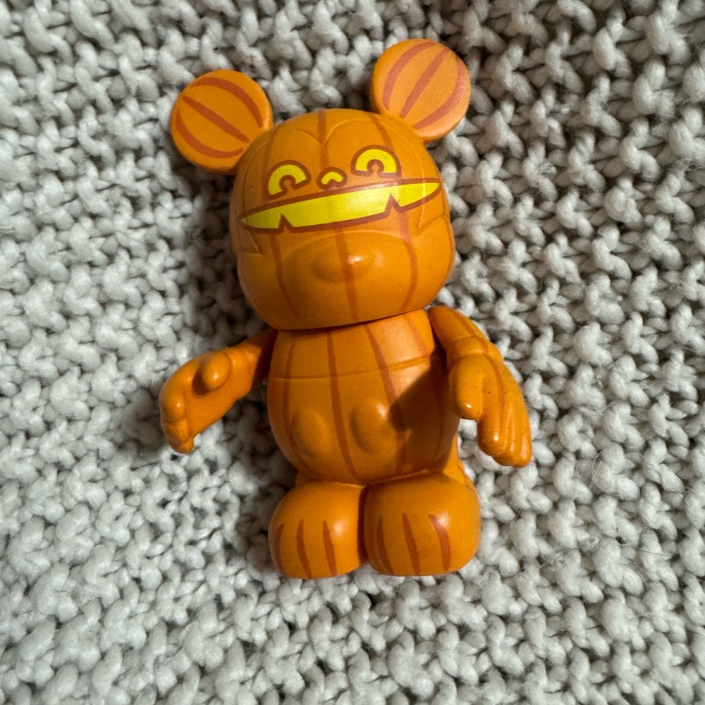 Disney 3" Vinylmation Holiday 2 Jack O'lantern Pumpkin collectible figure.‎